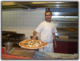 Mer pizza åt folket